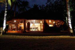 Gili_Asahan_Eco_Lodge_Accommodation_Lombok_Indonesia_Italian_Restaurant-21-255x170