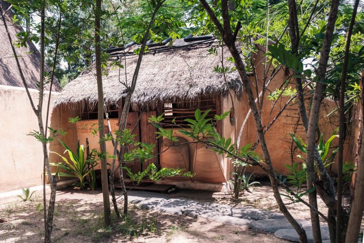 Gili Asahan Eco Lodge - Bale with private bathroom web6